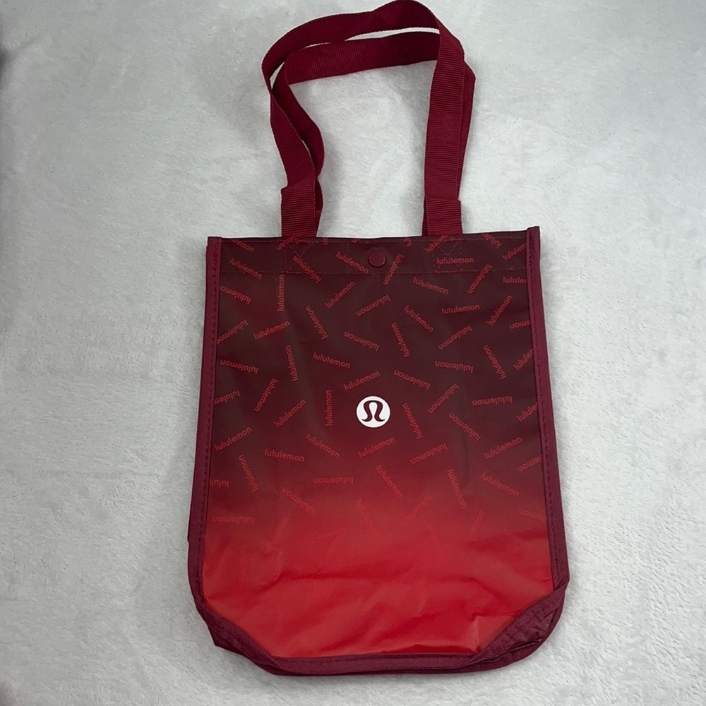 FREE GIFT W/Purchase🎁 NEW Lululemon Red Write Out Logo Reusable‎ Shopping Bag